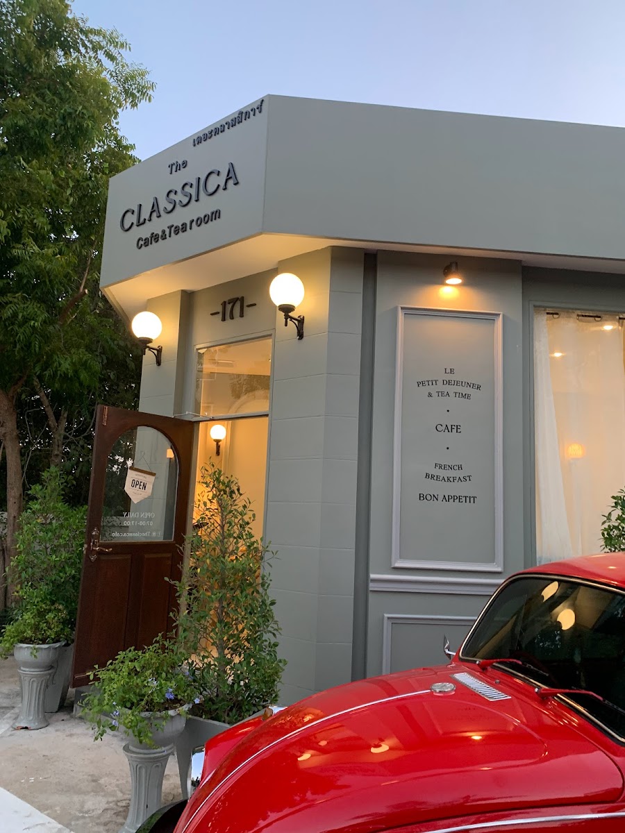 The Classica Cafe&Tea Room