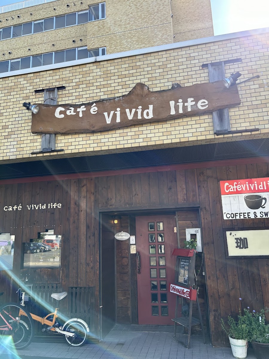 cafe vivid life