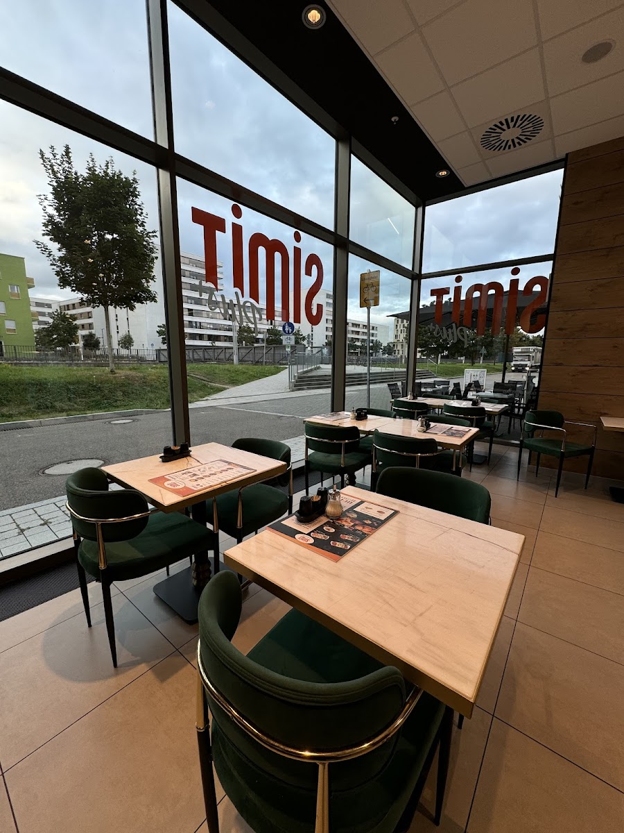 Café Simit Plus