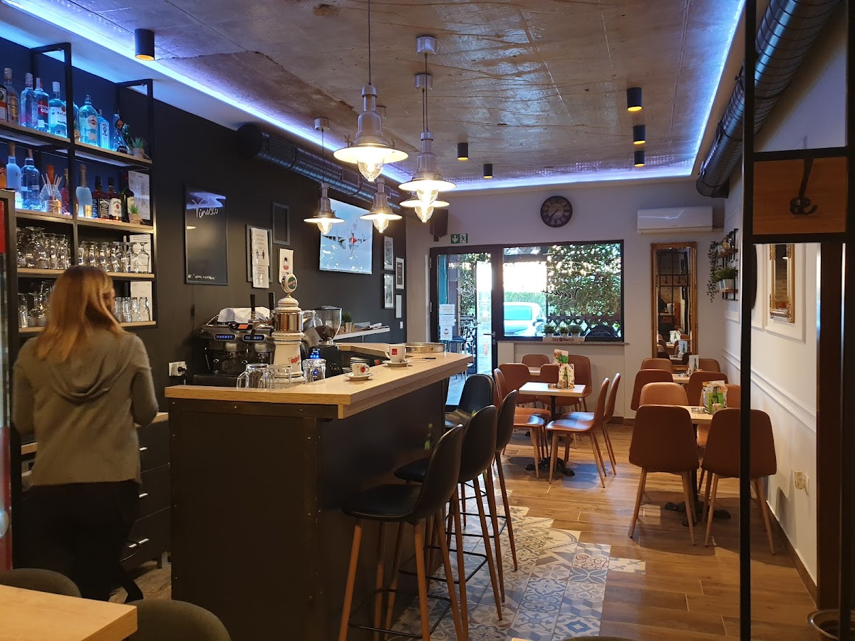 Caffe Bar 'Vinica' - 7