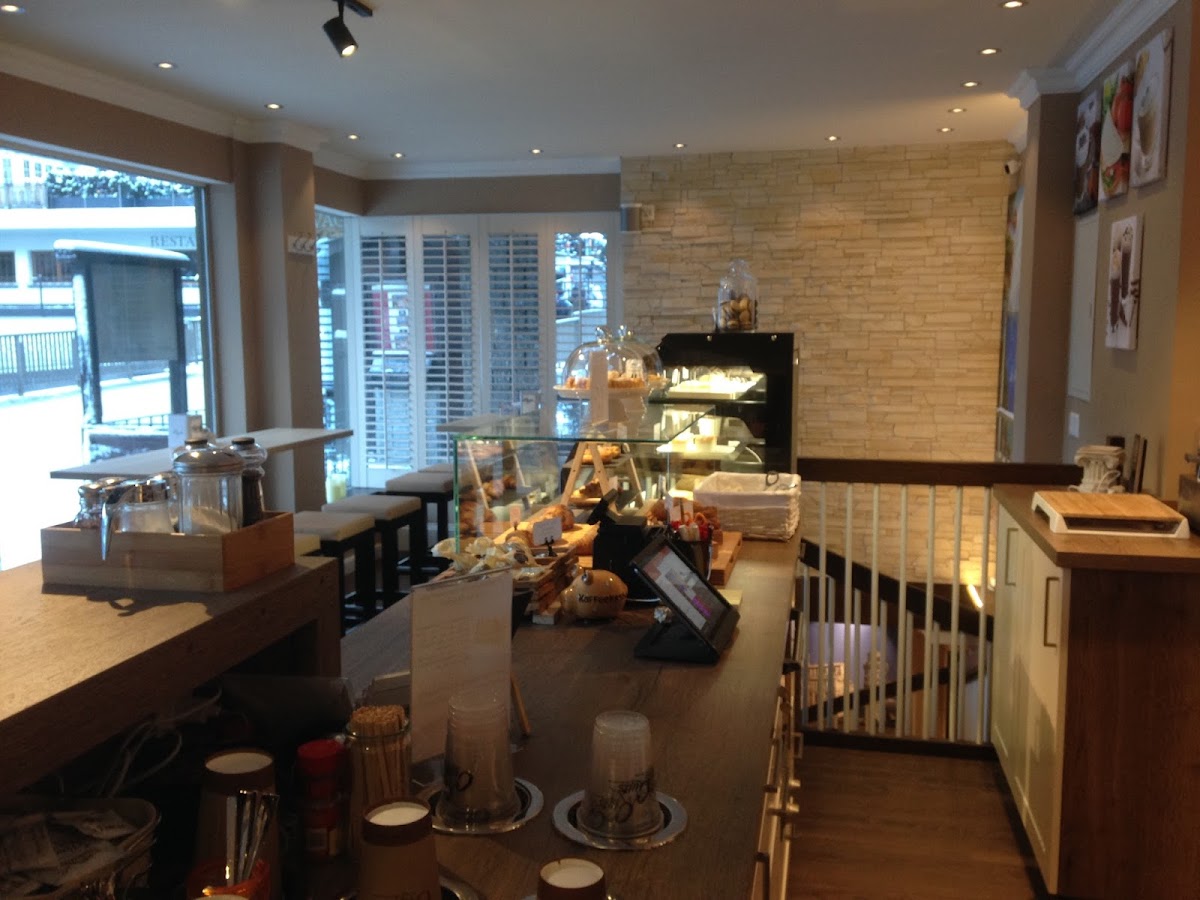 Cup's Italian Coffee house