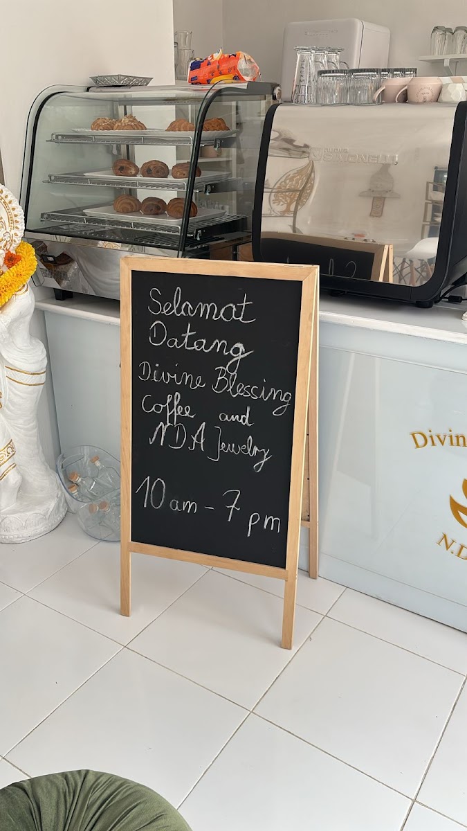 Divine Blessing Cafe - 1