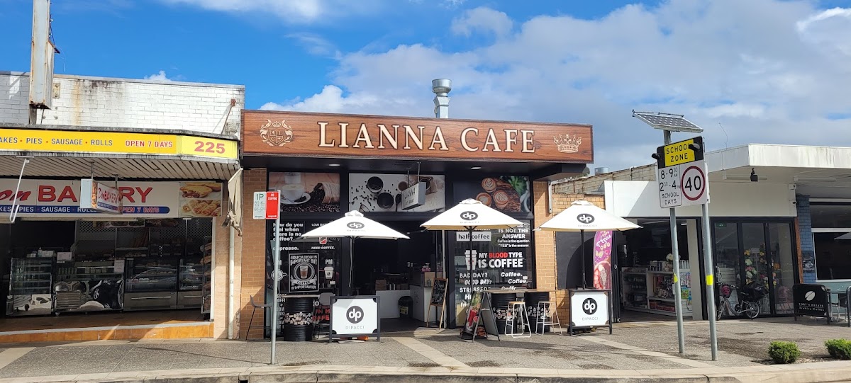 Lianna Cafe