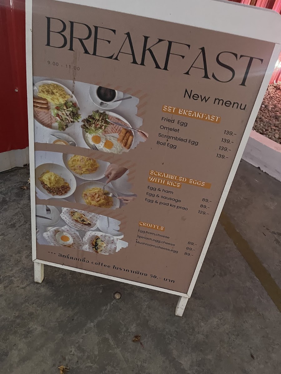 Jolie Café & Bar - 6