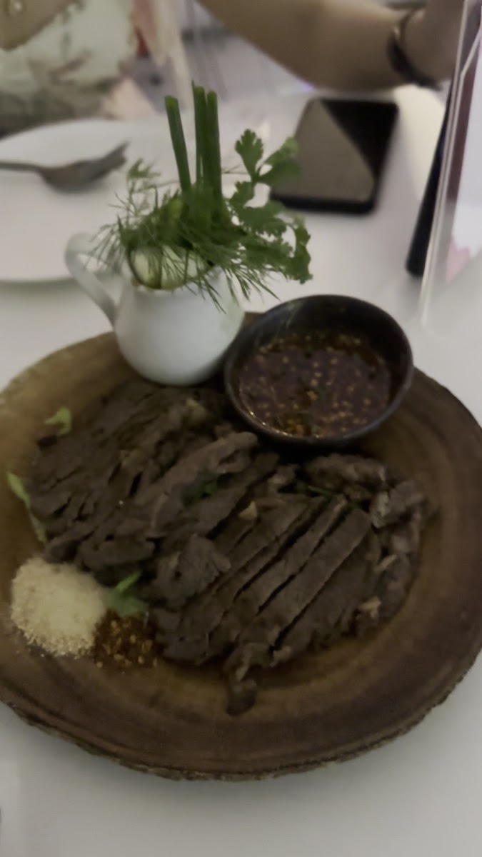 Jolie Café & Bar - 2