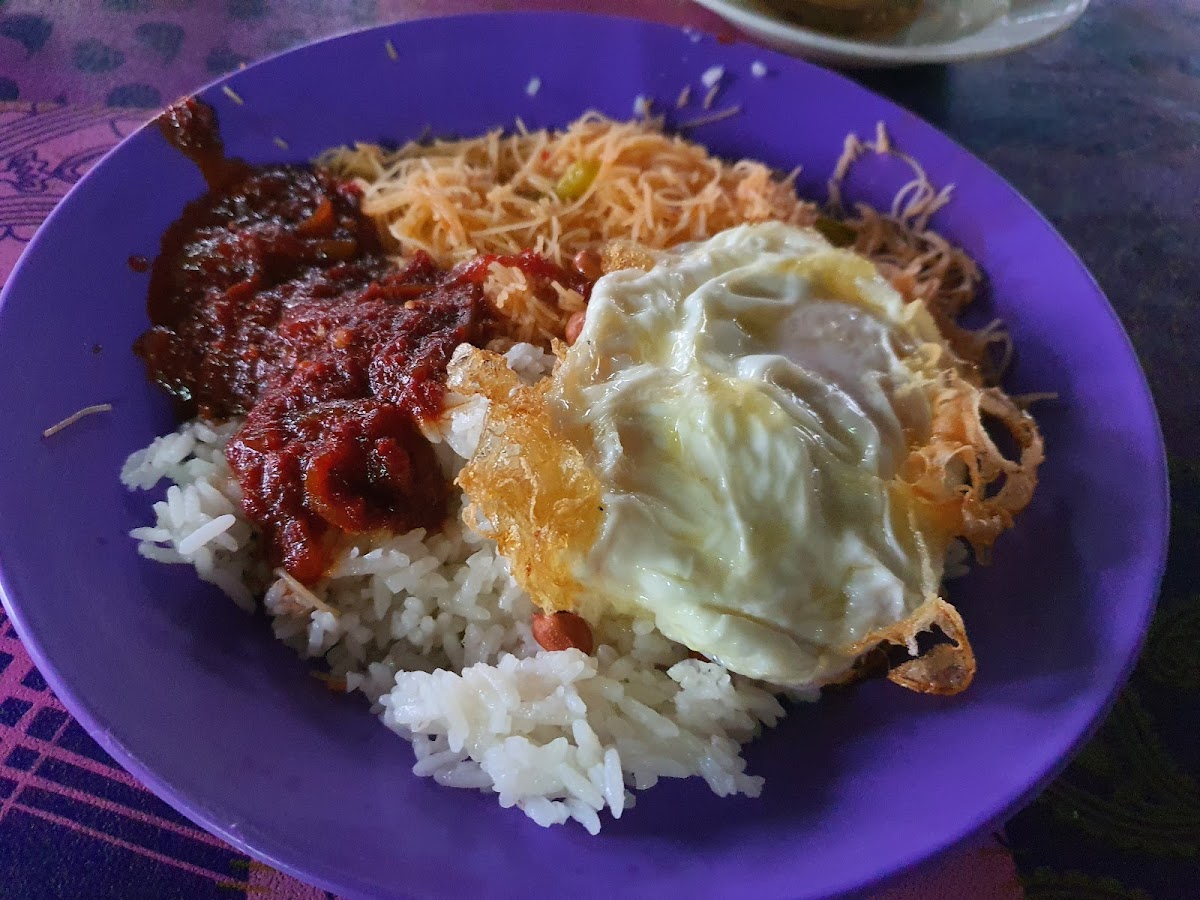 Warung Hazlan bin Adom