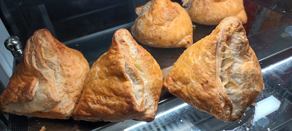 SHREE SAI STORE(DADA'S BAKERY) - 9