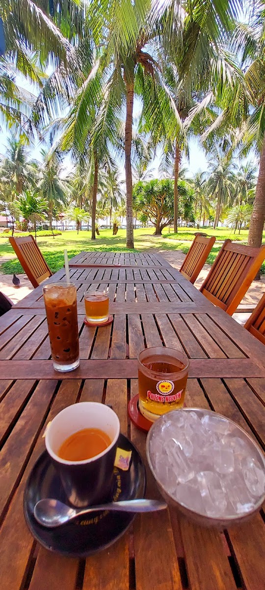 Coffee Biển Đông - 3