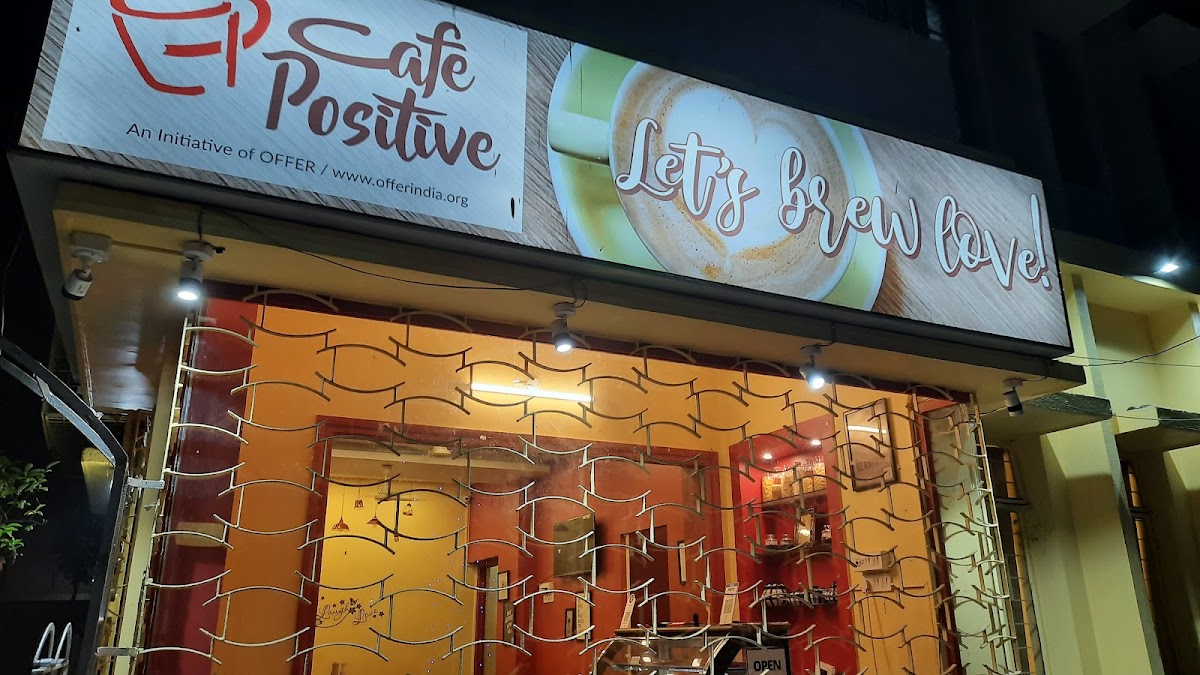 Cafe Positive