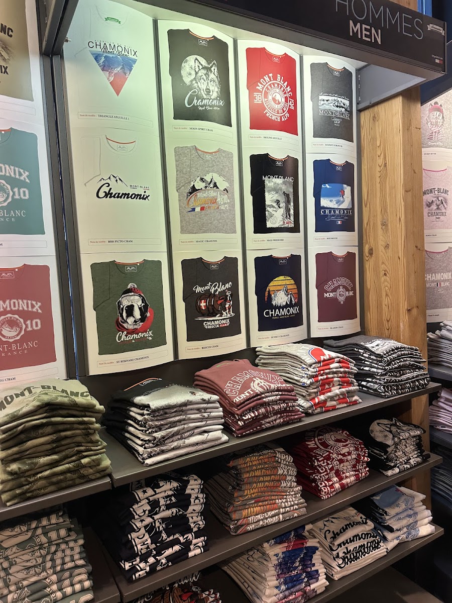 Vertical Café et Boutique