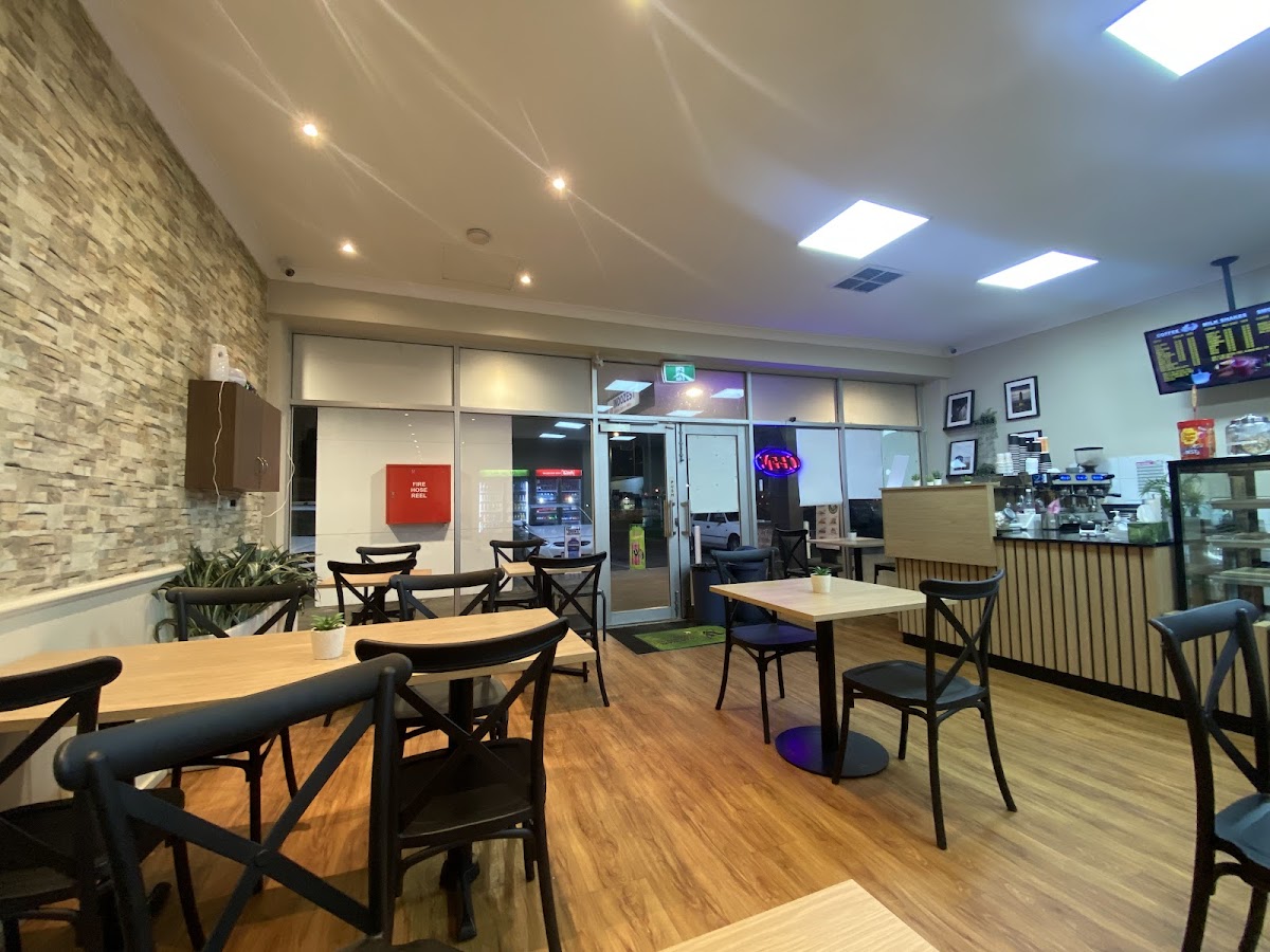 INDOZEST FUSION CAFE & GRILL