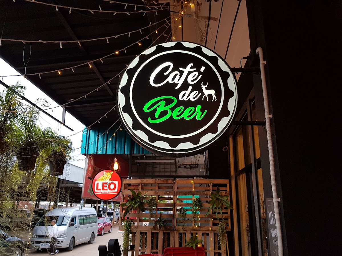 Cafe' De Beer คาเฟ่เดอเบียร์