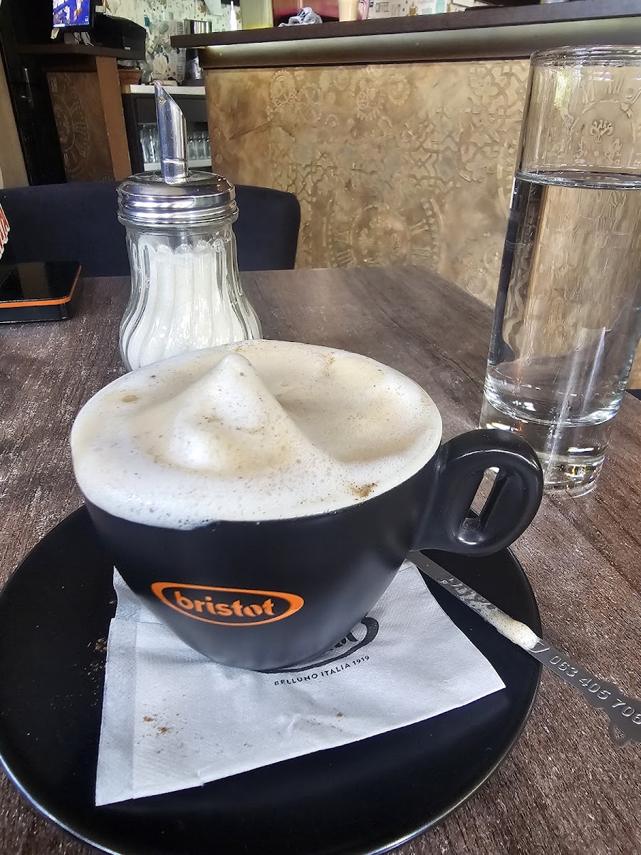 Caffe Akademija - 2