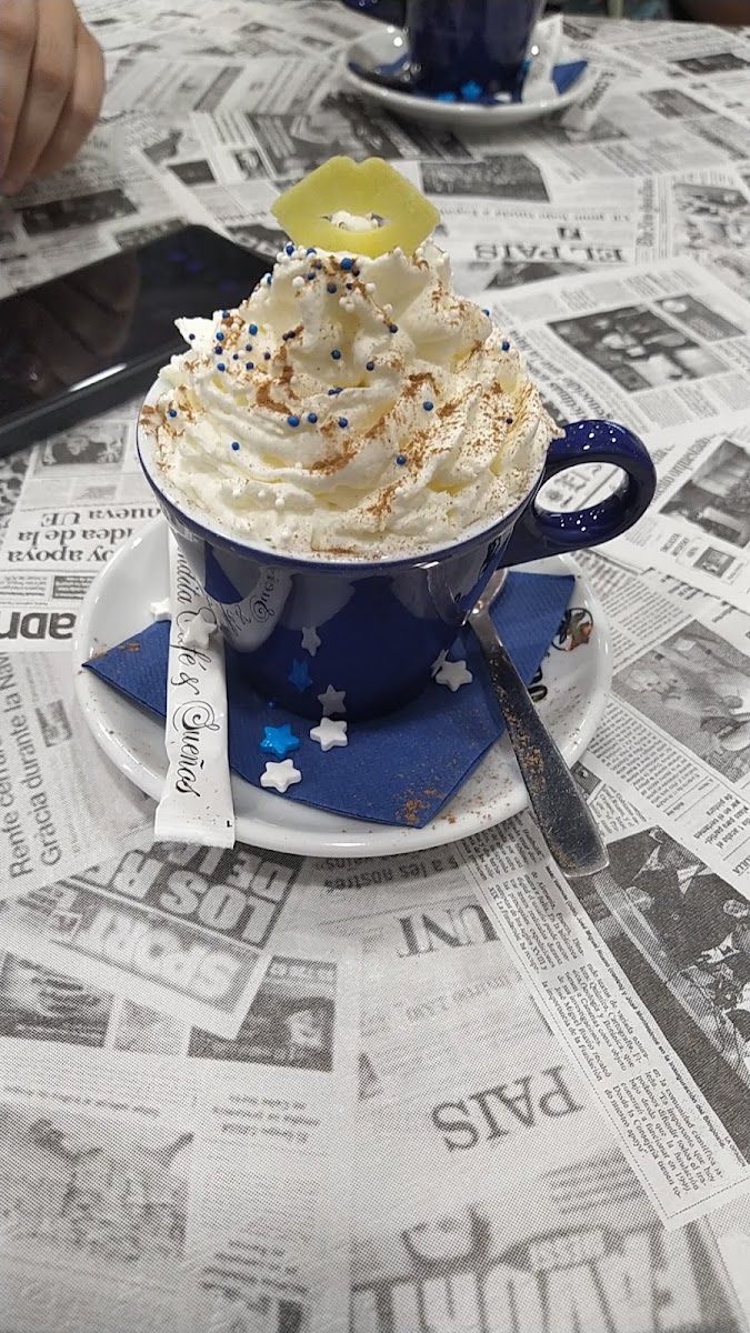 Bendita Cafe & Suenos - 8