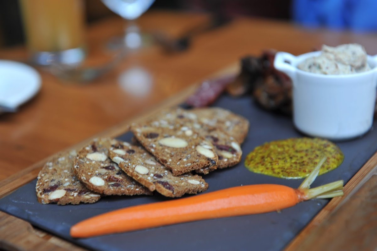 Moraine Lake Cafe - 9