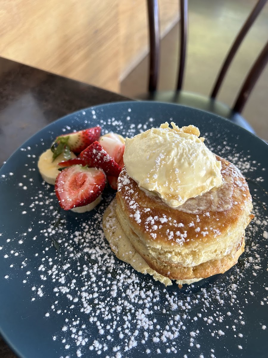 Montague Park Food Store - 3