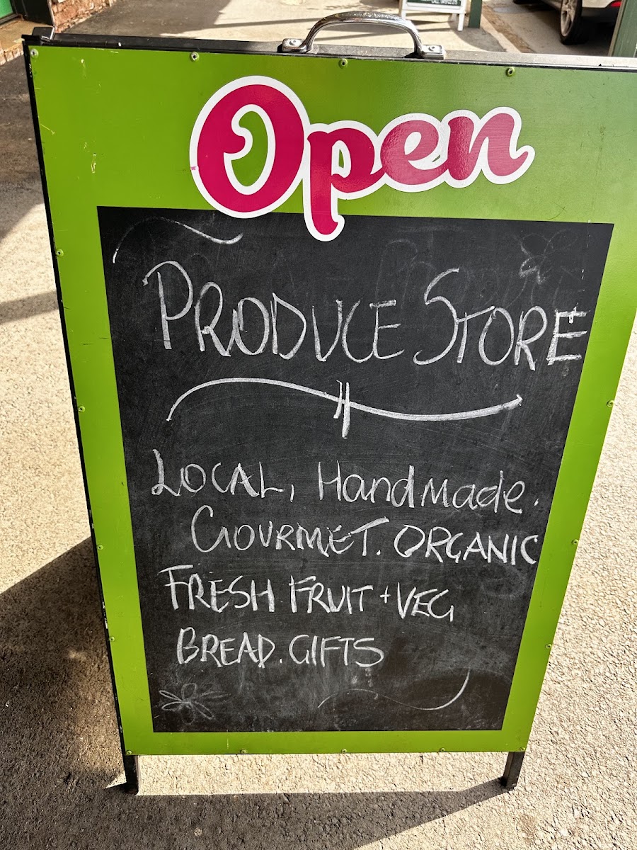 Jackson's Produce Store & Cafe - 7