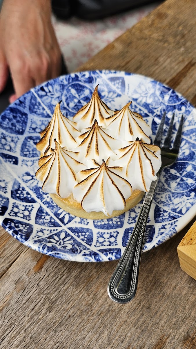 Renoir Tea Garden - 6