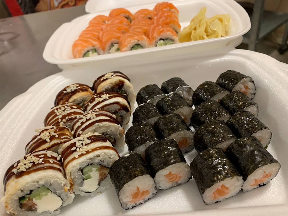 Cafe 'Pizza & Sushi' - 10