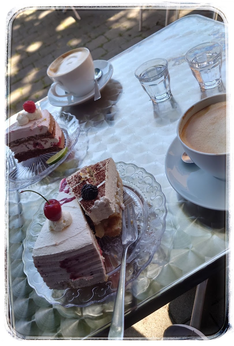 Cafe Mike D'Ambrosio - 10