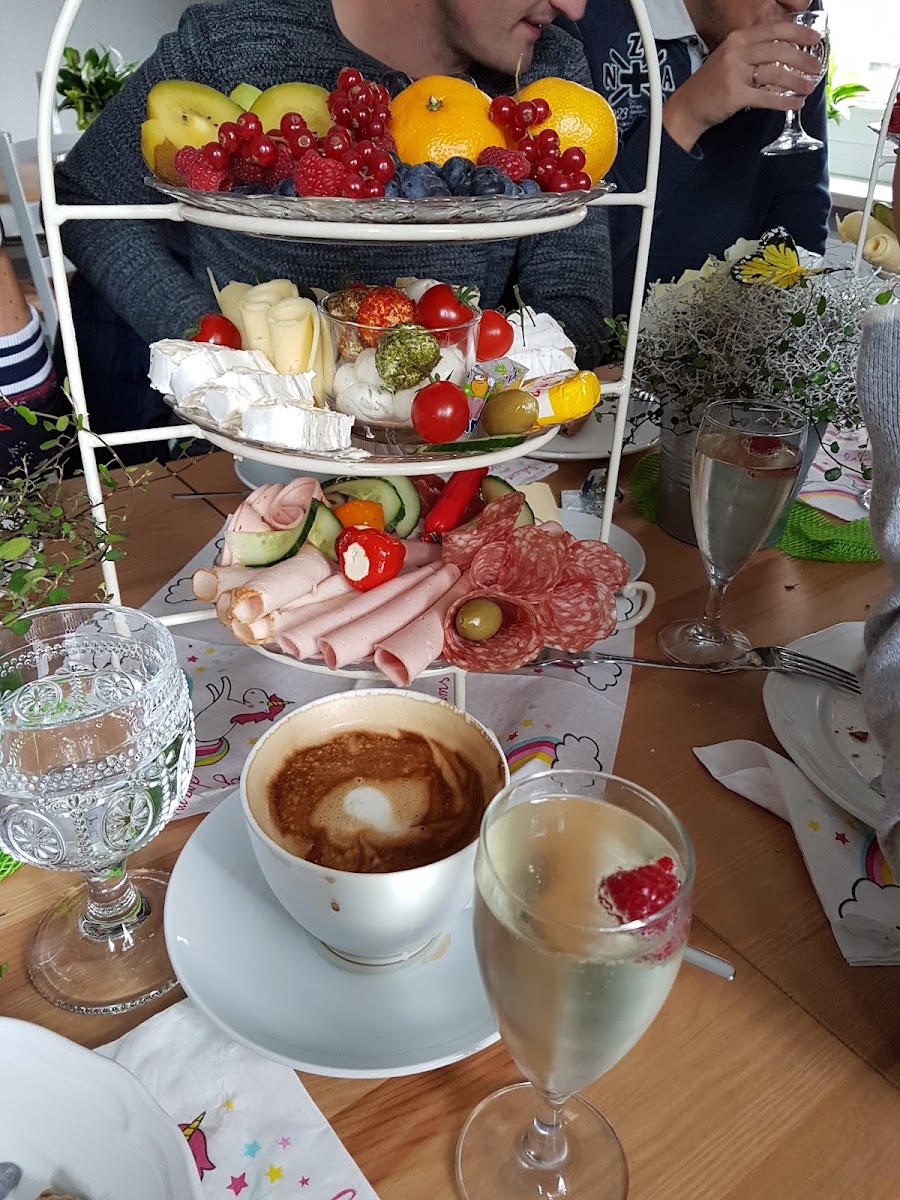 Cafe Mike D'Ambrosio - 5