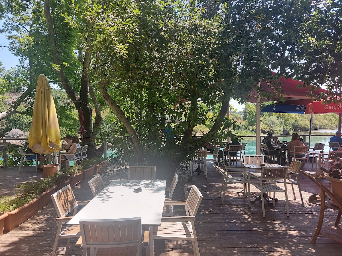 Büyük şelale Lounge cafe