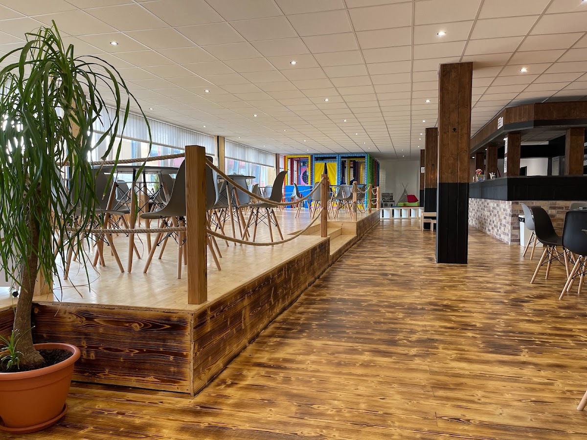 Kavárna Jitřenka Chomutov s dětským koutkem a hernou