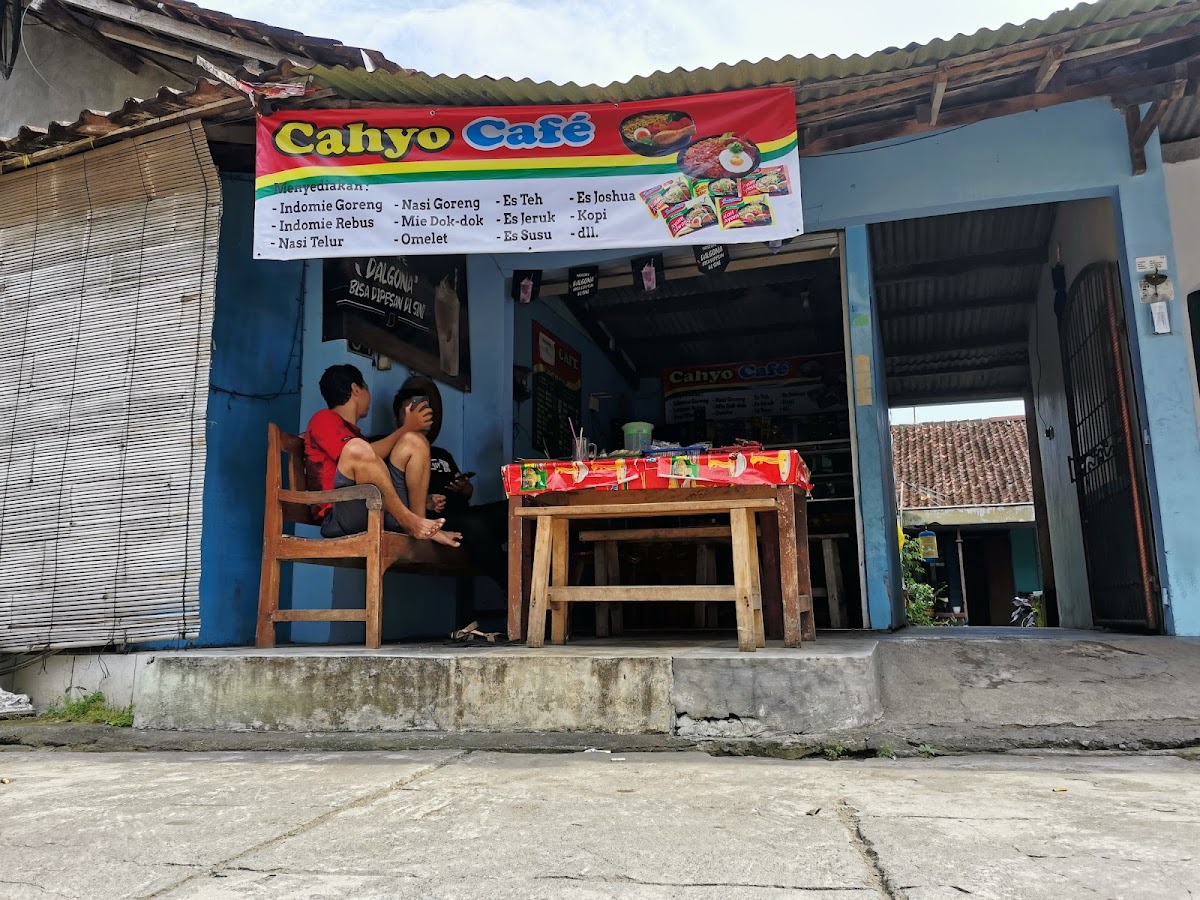 Cahyo cafe