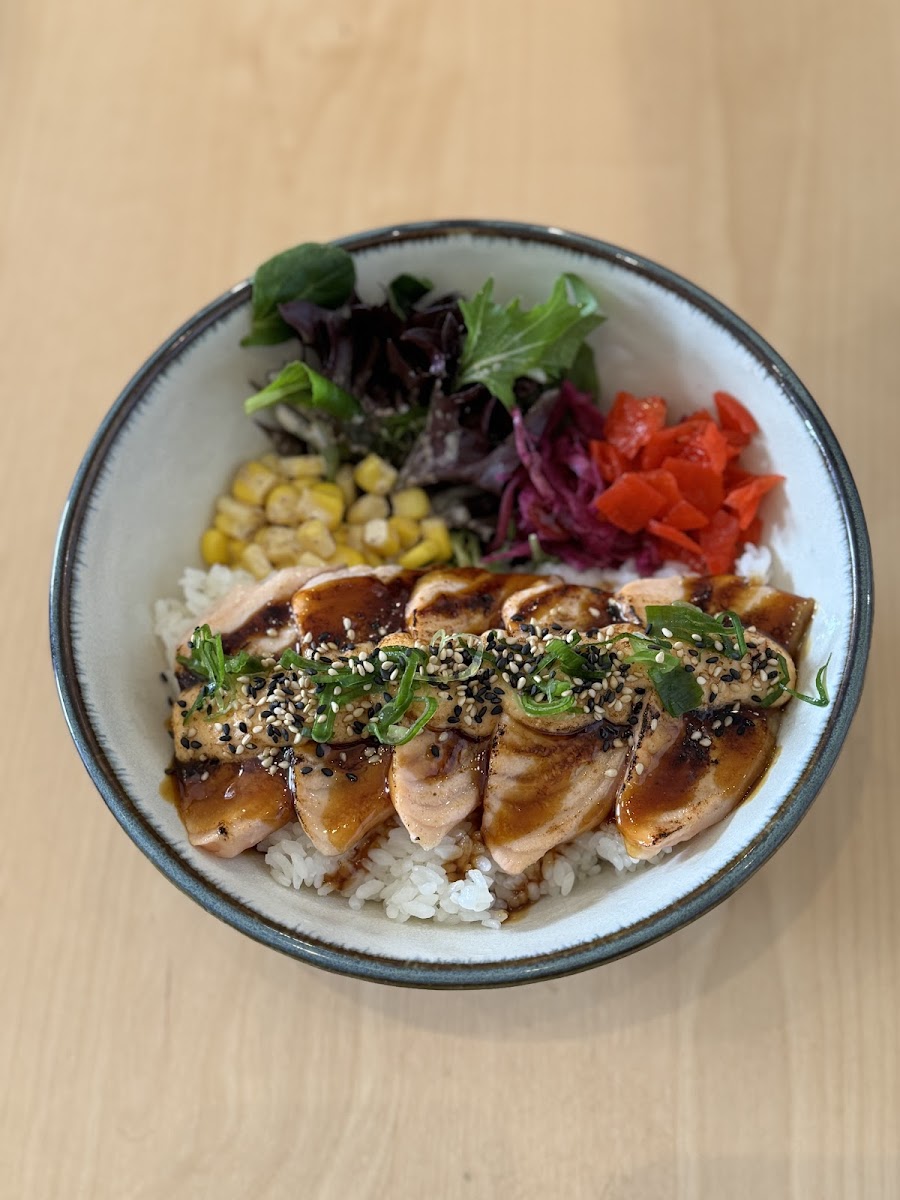 Hana Kafe Japanese Eatery - 4