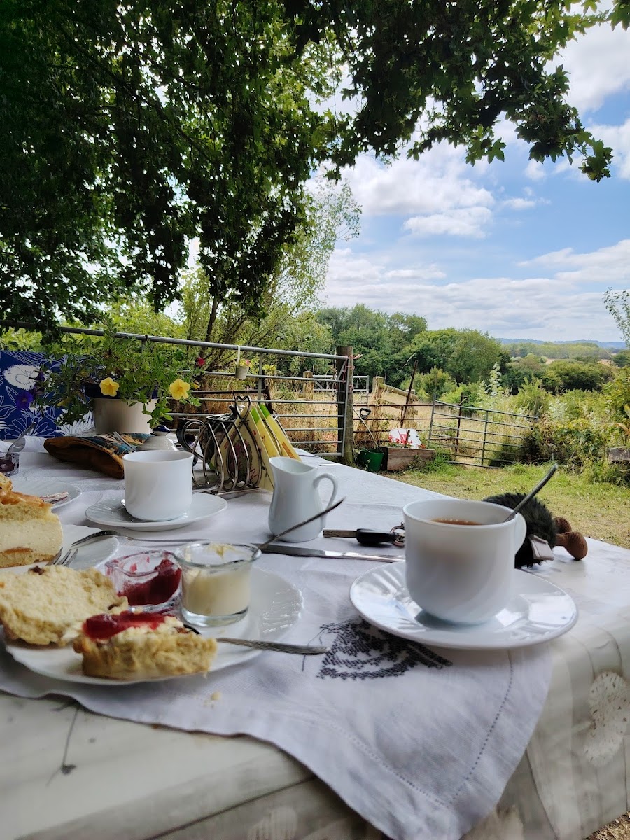 PetrAnnettes Vintage Barn Café - 2