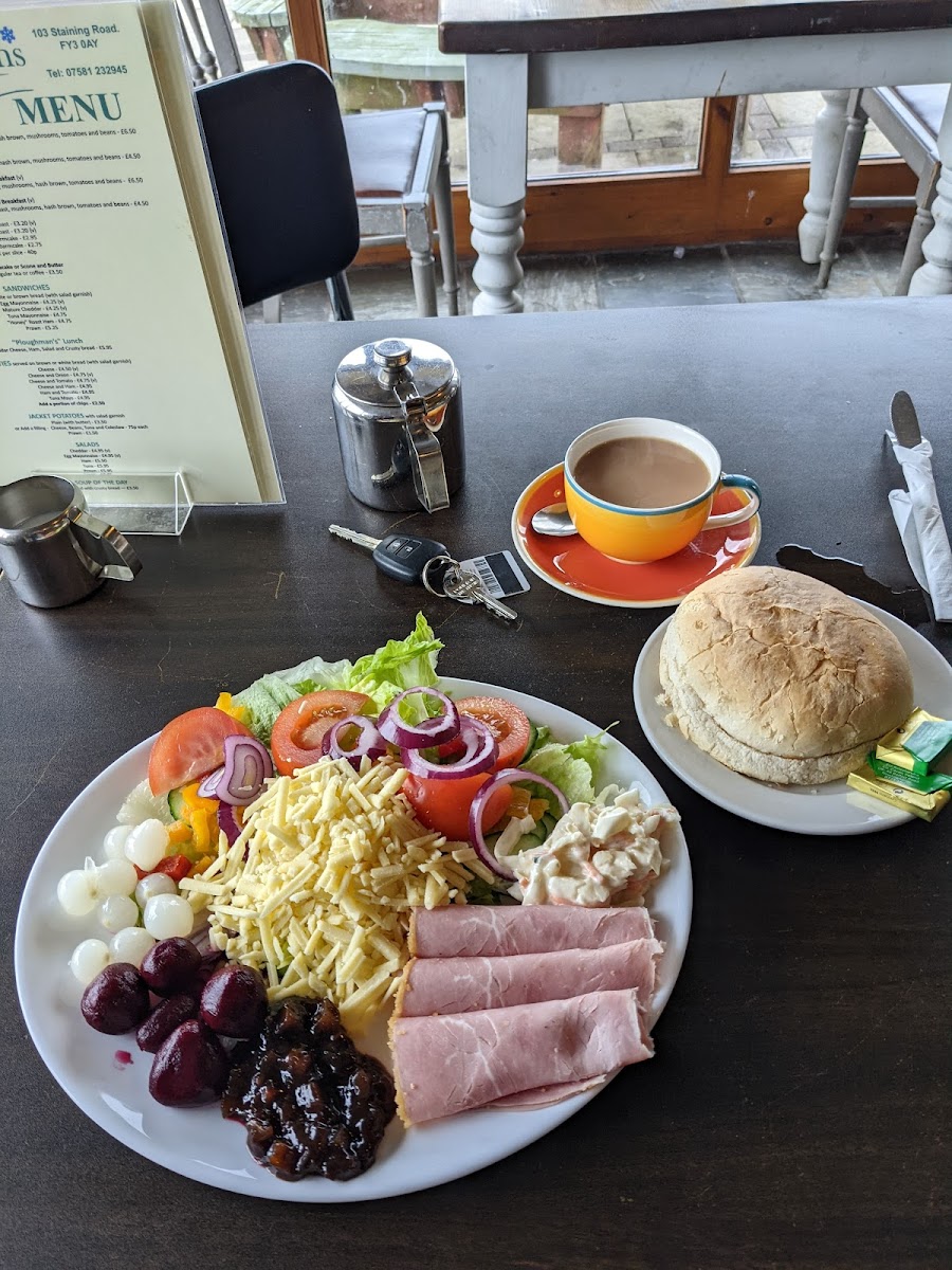 The 4 Seasons Eatery - 10