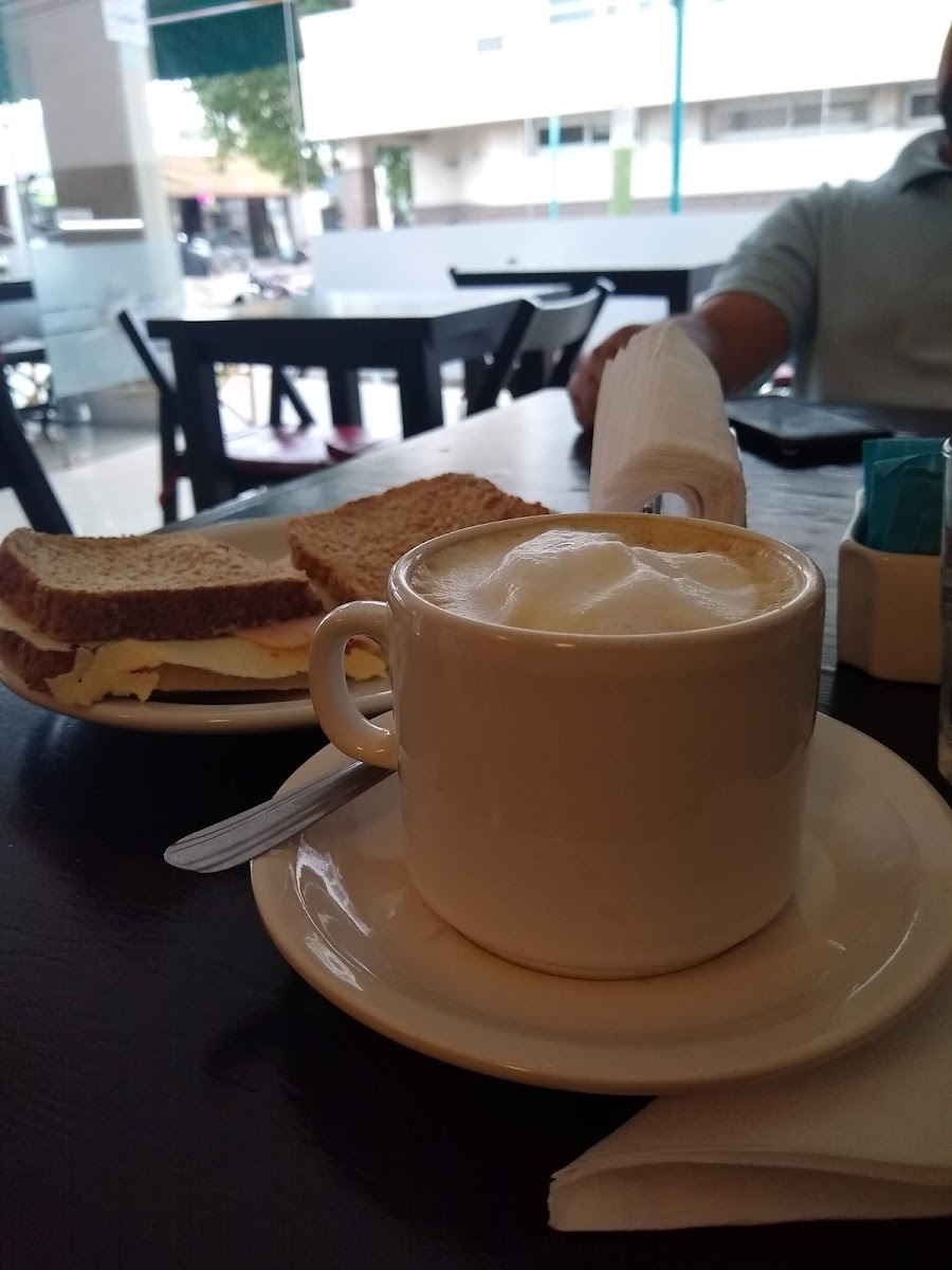 Nicola Café y Minimarket - 10