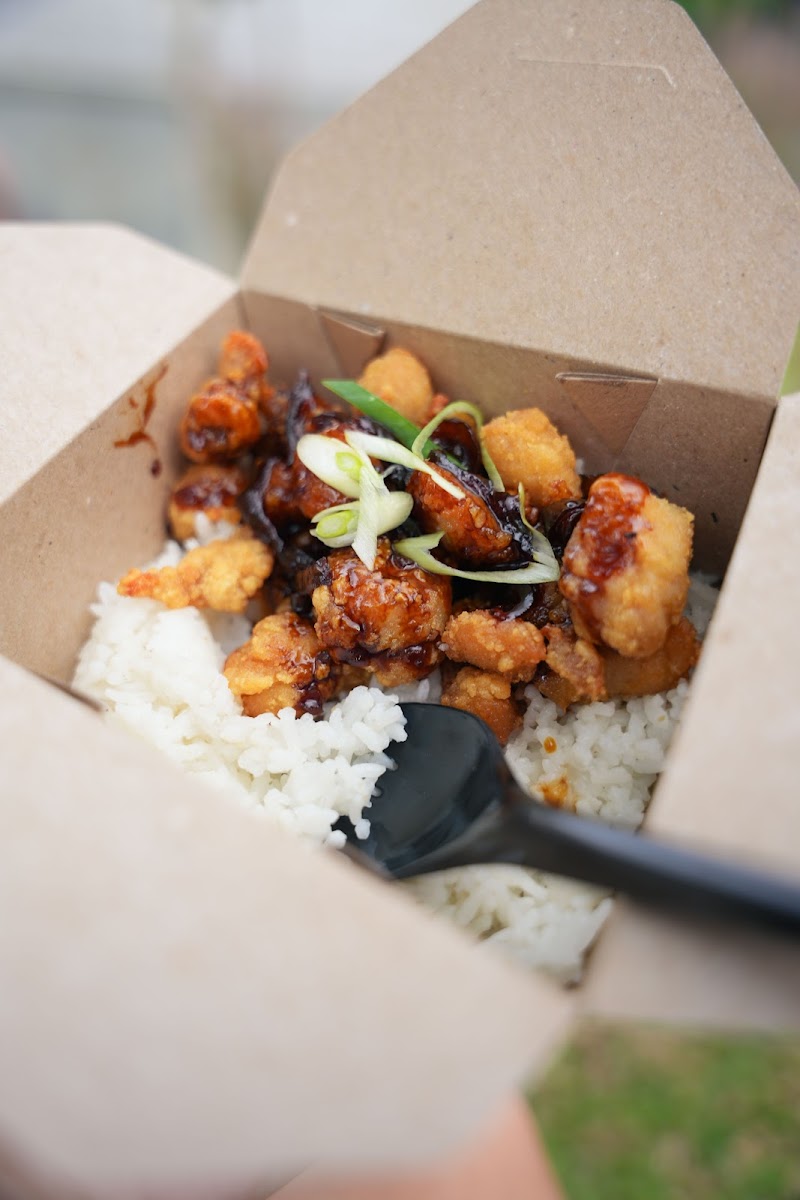 Manis Mata Cafe - 10