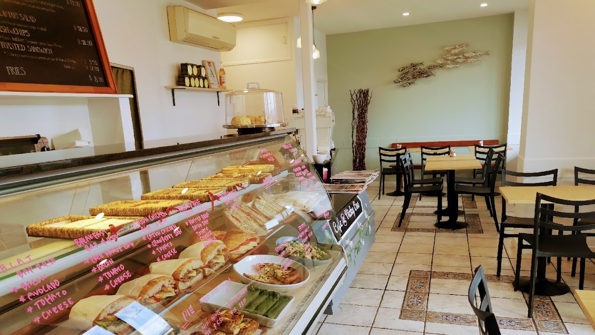 One Vicky Ave Coffee & Kitchen