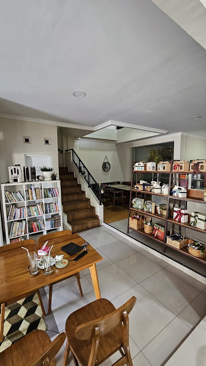 Warung Saerah by Oishii