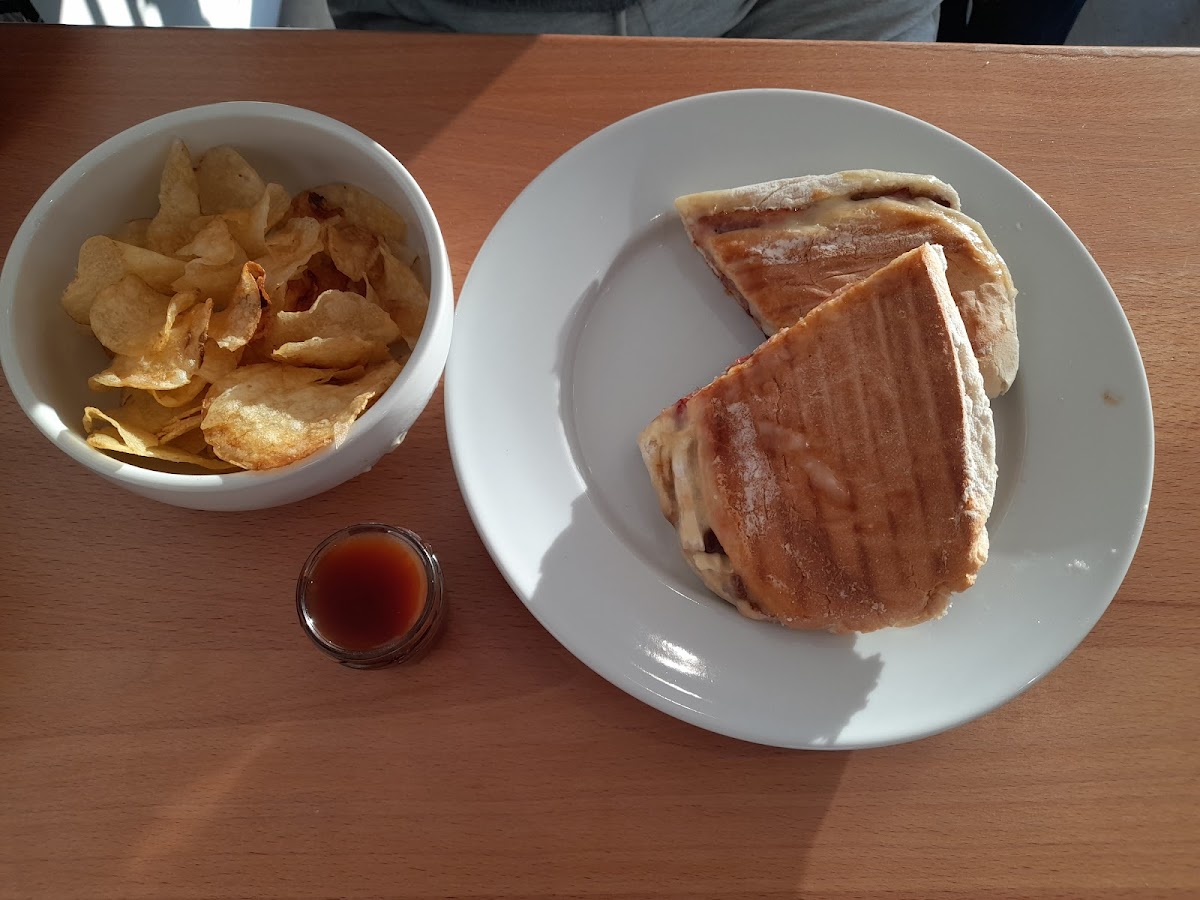 The Harrogate Chocolate Factory Cafe - 9