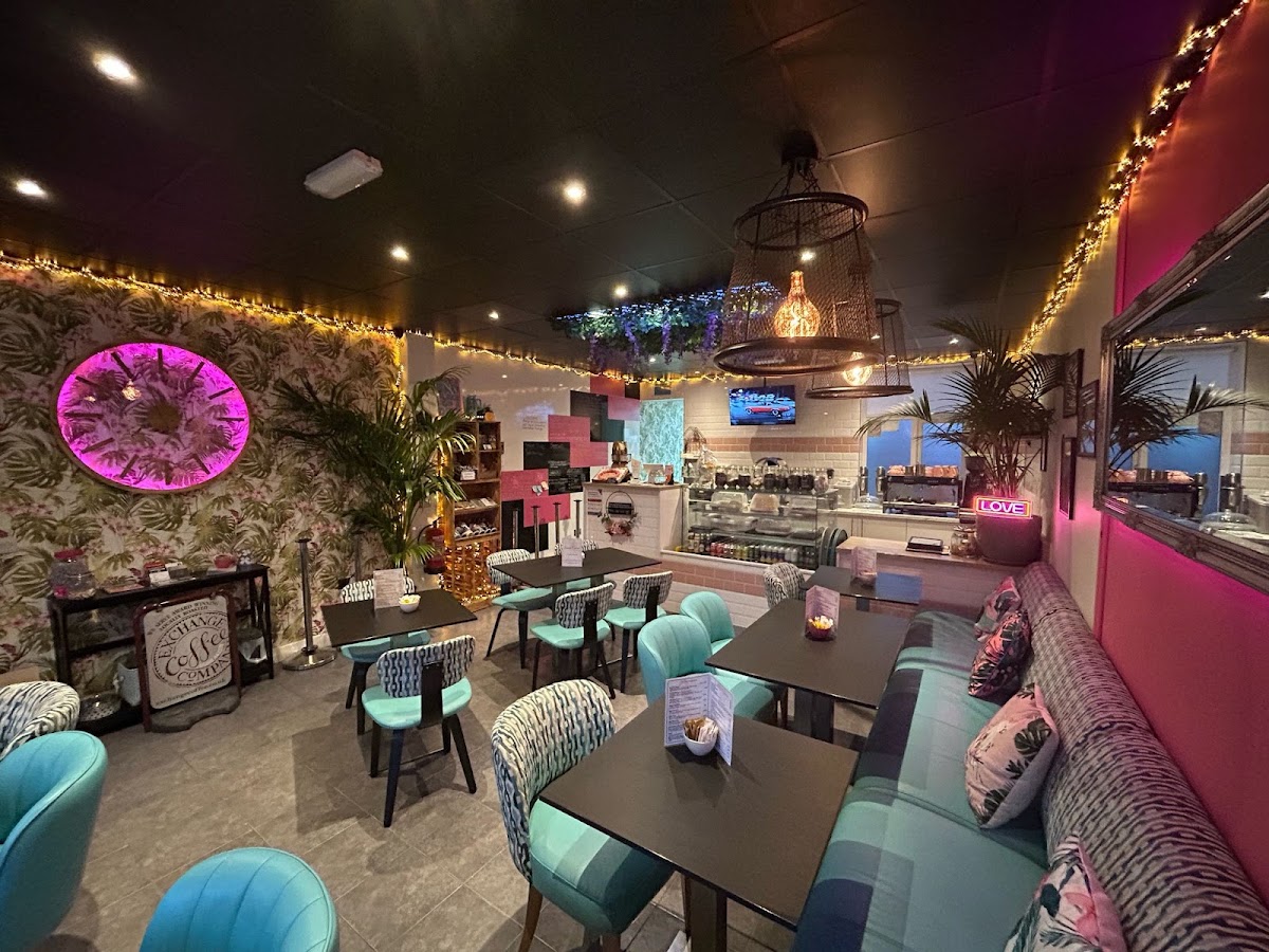 Garden Terrace Coffee House - 3