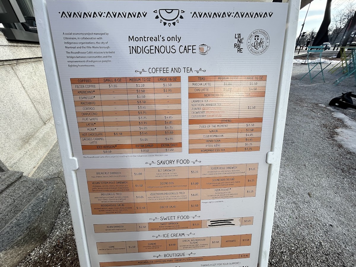 Café Maison Ronde Roundhouse Cafe - 4