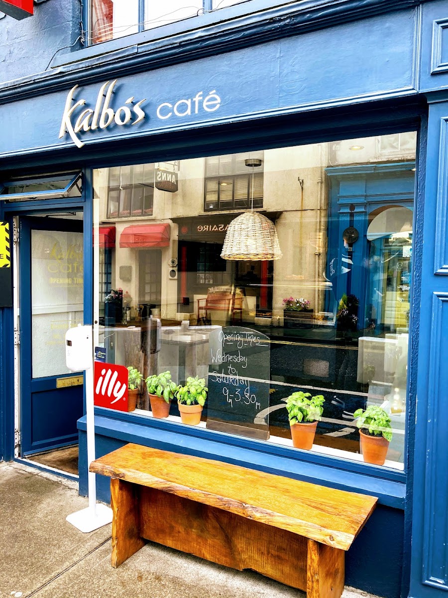 Kalbos Cafe