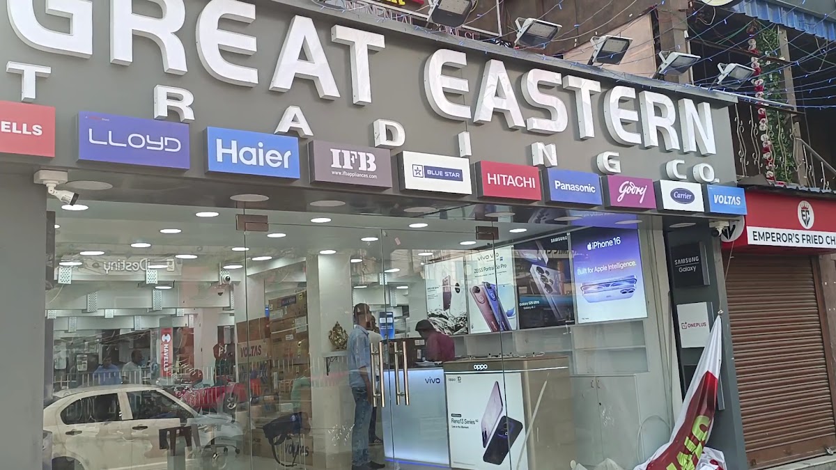 36 RINGS CAFE AND LOUNGE