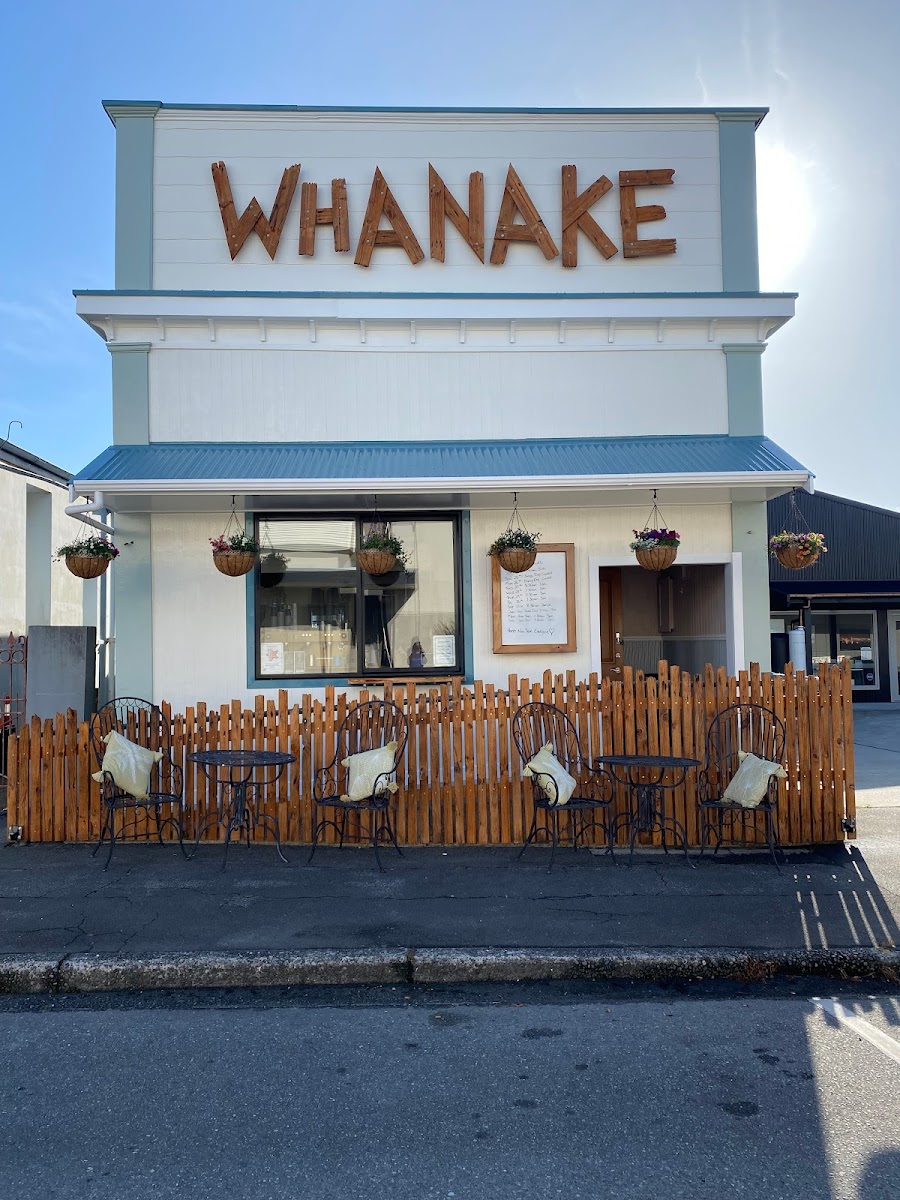 Whanake Gallery & Espresso Bar