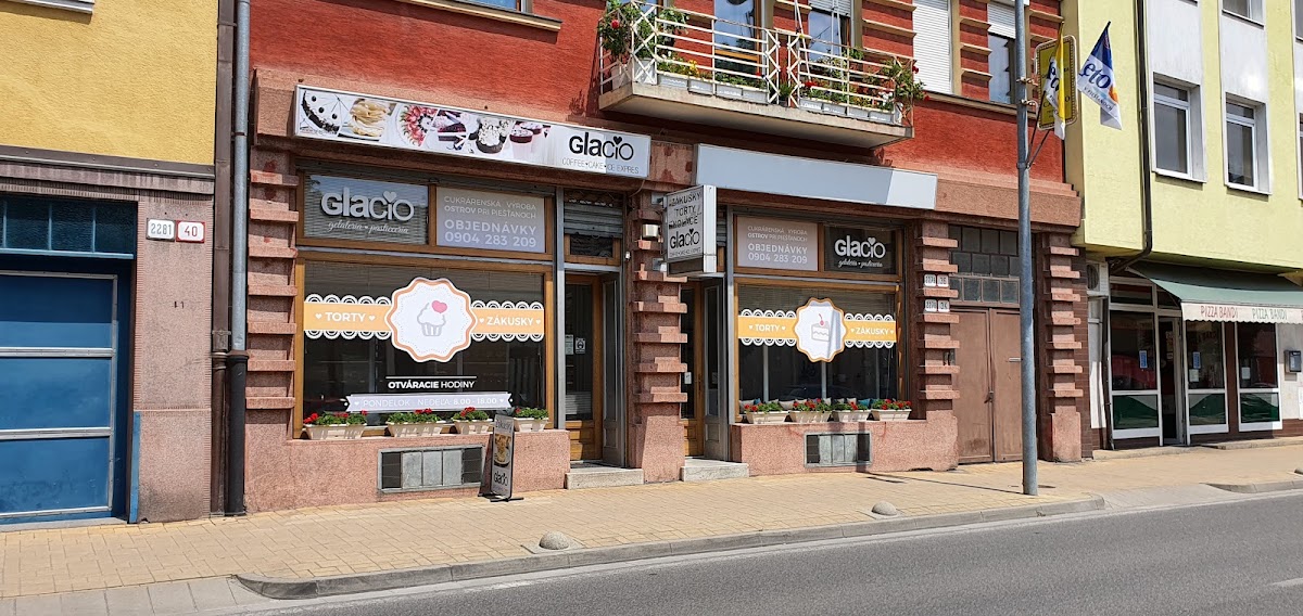 Glacio Gelateria & Pasticceria