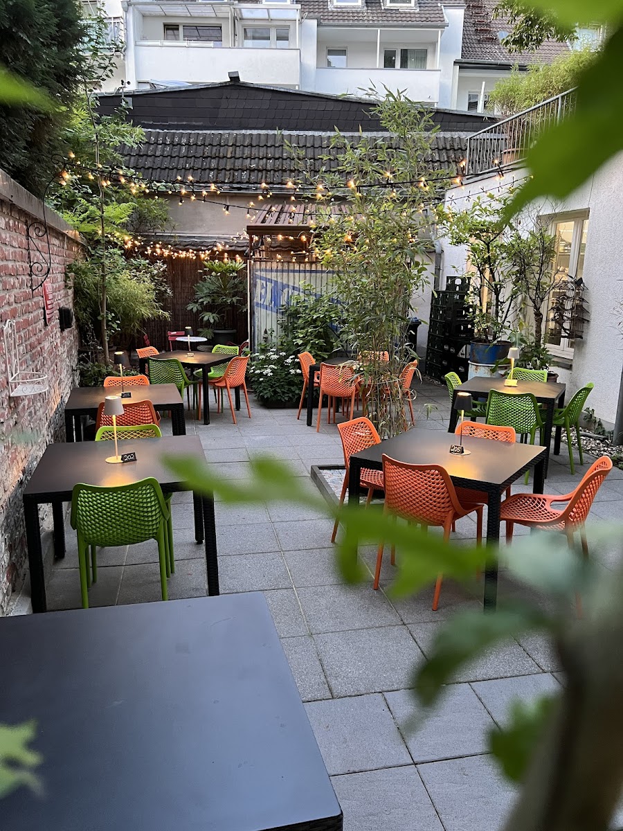 Meeple und Macchiato Brettspielcafé Düsseldorf Bilk