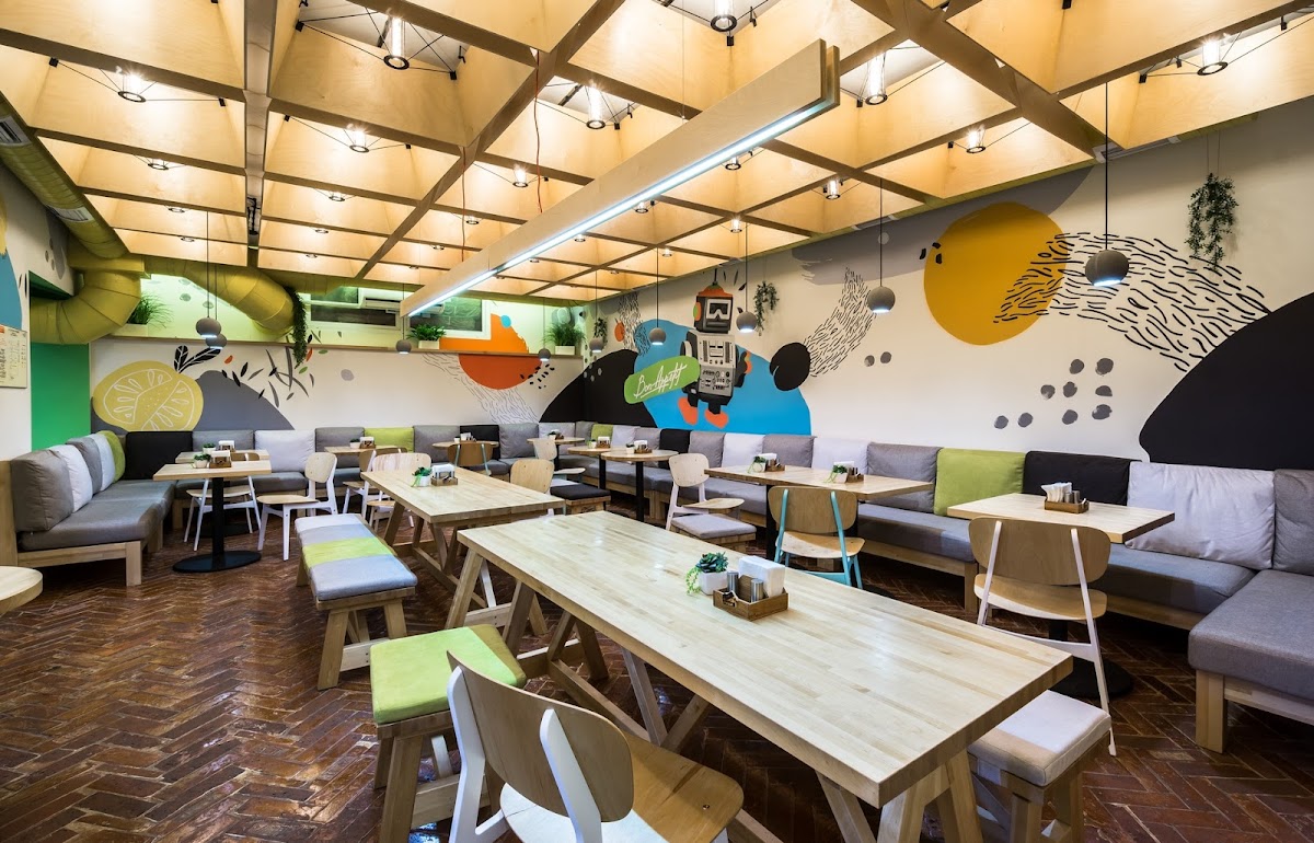 Semeynoye Kafe 'Porapopitstse'