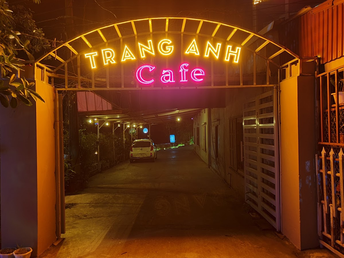 Cafe & Karaoke,Restaurant Trang Anh