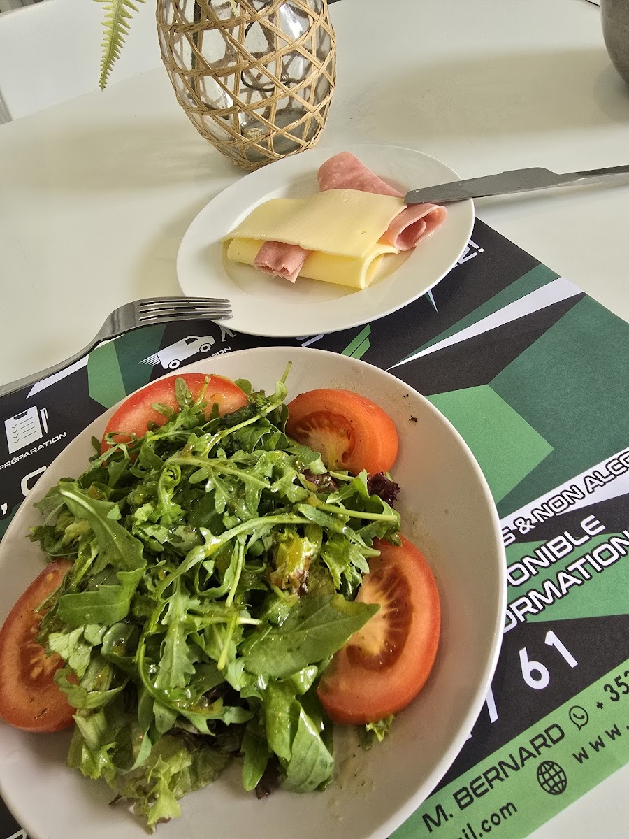 Café La Fontaine Chez Bela Sàrl