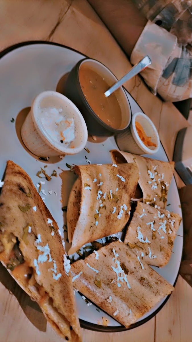 Madras Cafe and Dumpling hood - 10