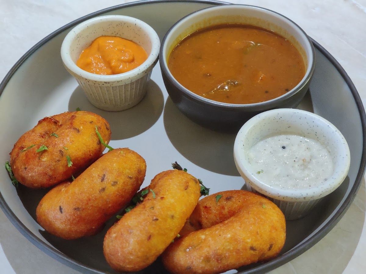 Madras Cafe and Dumpling hood - 8