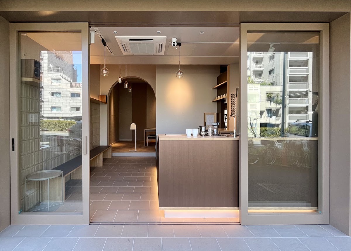 東風｜KOTI coffee cabinet