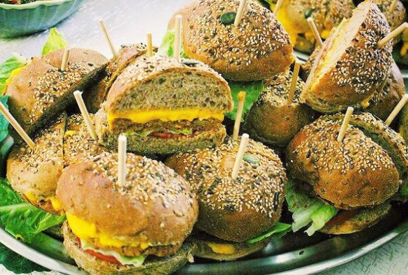 DOSE & JOUZ CAFE دوز اند جوز كافية